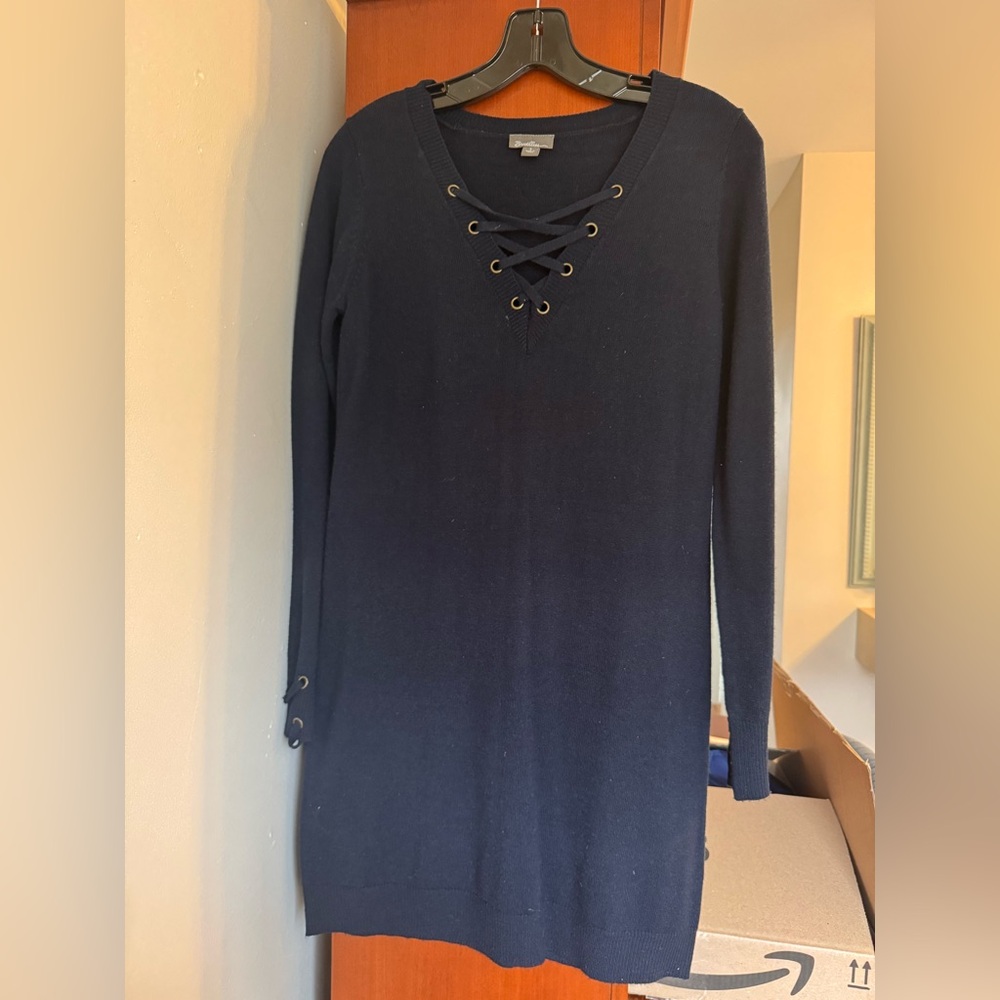 Elegant Navy Lace-Up Dress
